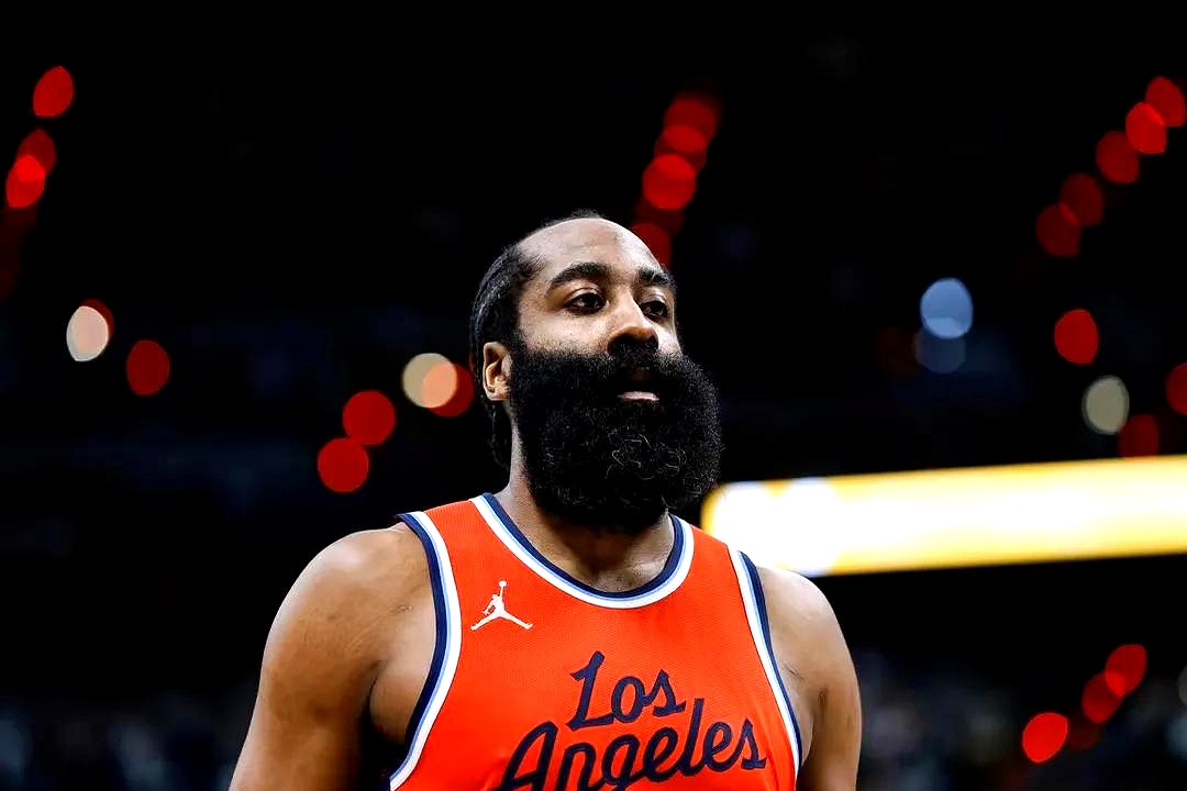 关于澳大利亚队观众热烈欢呼！，哈登迎来七赛季出色发挥上演精彩一战的信息