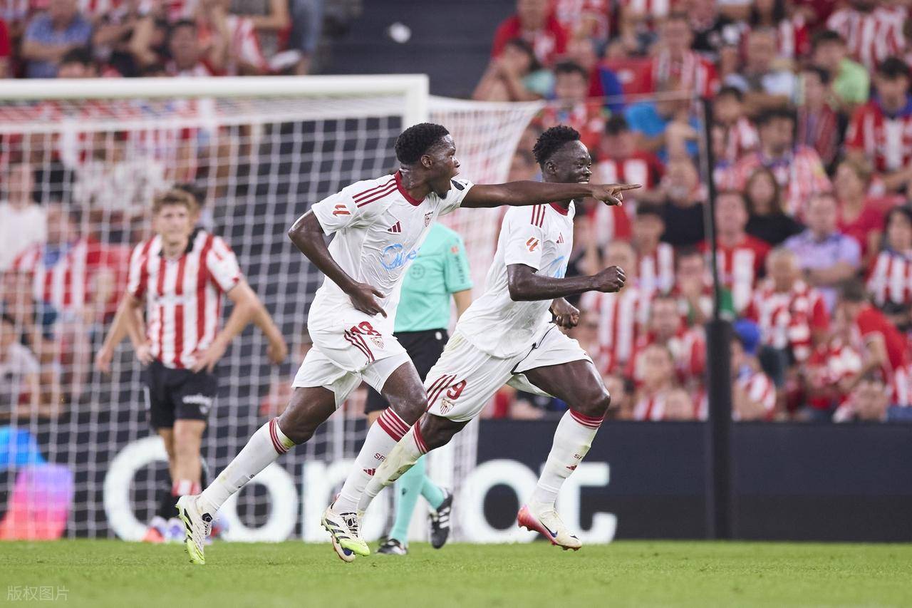 Leyu Sports-冲刺阶段勒沃库森备战欧联;调整名单细节曝光;更衣室稳定;高层口径保持一致的简单介绍-Leyu Sports